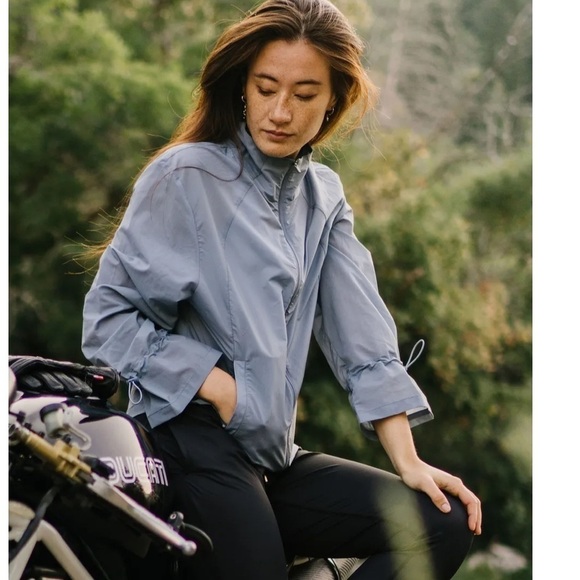 ZYIA Active Gray Drawstring Light Windbreaker Jacket Full Zip Women Size m - Picture 3 of 9